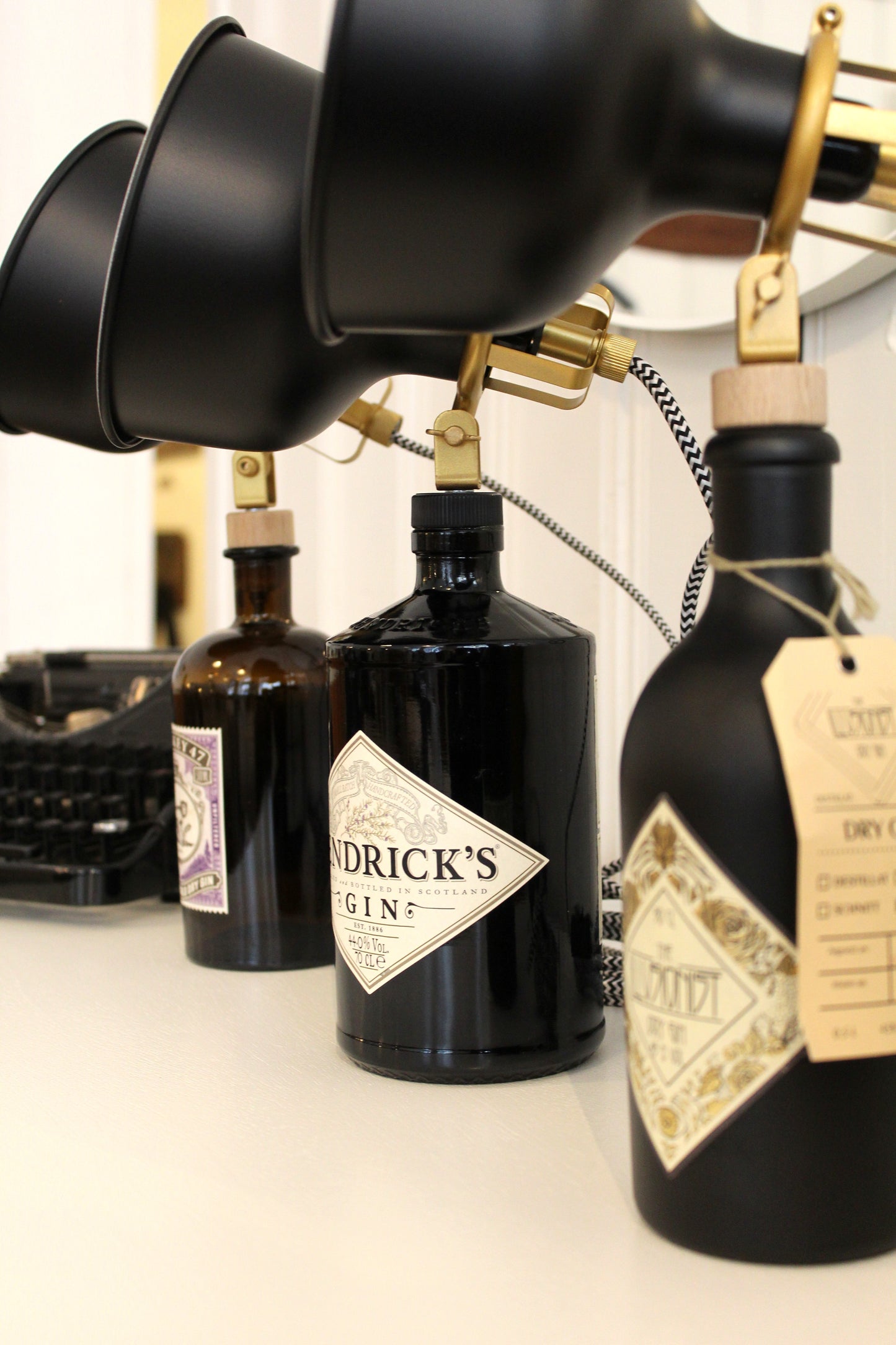 Gin Table Lamp from Upcycled Gin Bottles | Vintage Look Handmade | Sustainable Decor Light | Gift for Gin Lovers | Retro Lighting