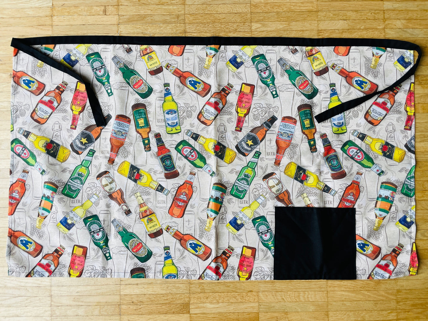 Beer apron | BBQ apron with beer motif | Cooking apron with beer bottle design | Apron made of fabric | Handmade | 93x55cm