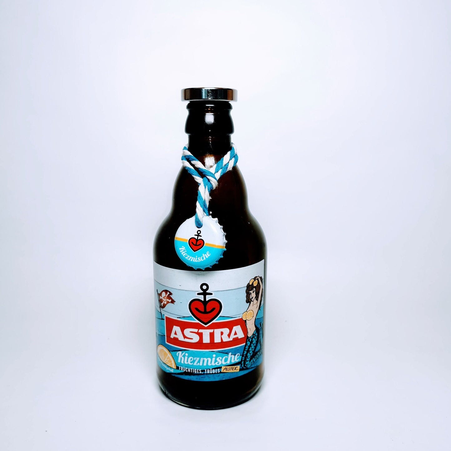 Astra KraftBIERbaum | Magnetischer Kronkorken-Sammler im Hamburg-Style | Upcycling Astra Flasche | Perfekt für Partys | Hält 60+ Kronkorken