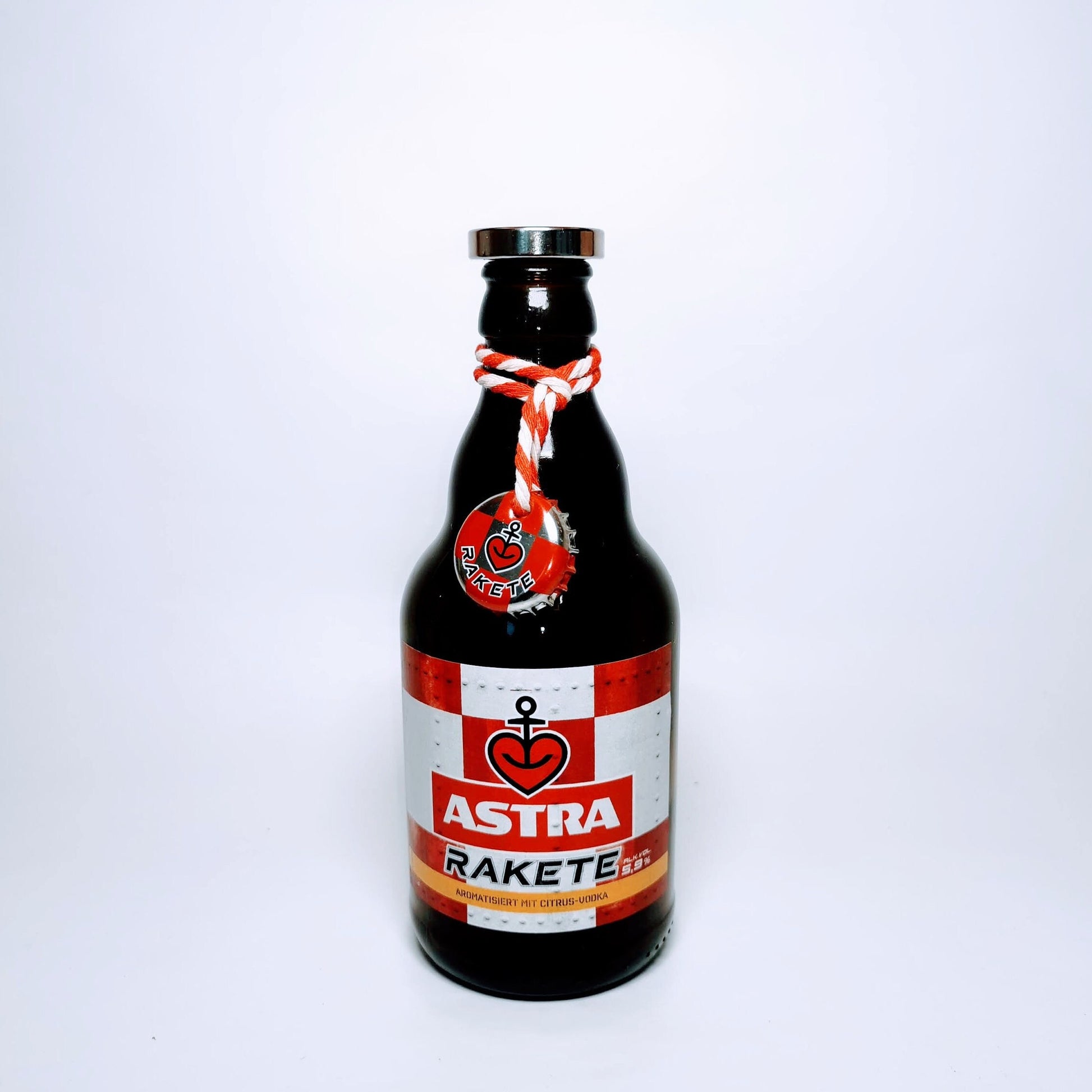 Astra KraftBIERbaum | Magnetischer Kronkorken-Sammler im Hamburg-Style | Upcycling Astra Flasche | Perfekt für Partys | Hält 60+ Kronkorken