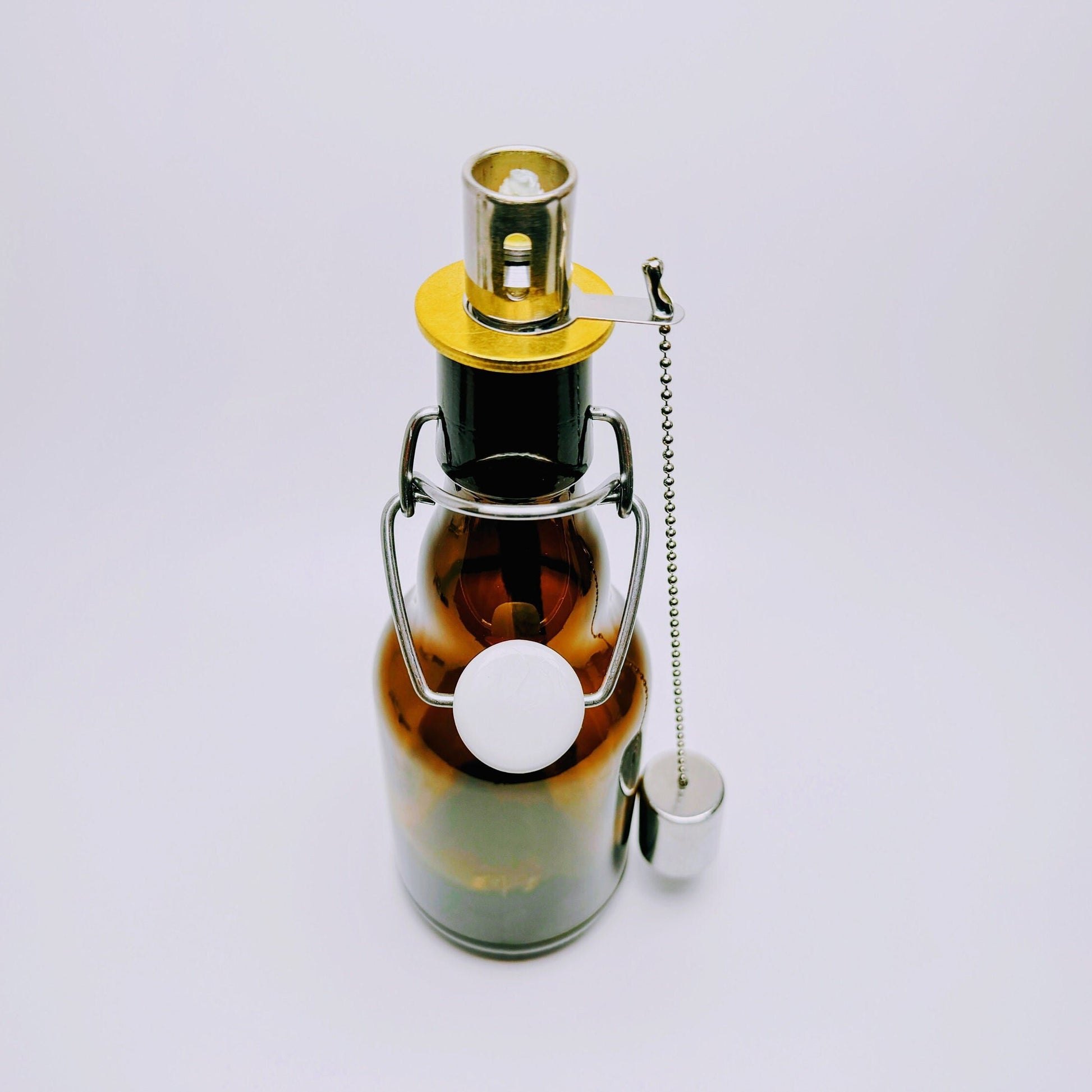 Bügelflaschen-Öllampe “Bügel Burner“ | Handgemachte Öllampe aus Bierflaschen | Ideal für Garten & Balkon | Perfektes Bierliebhaber Geschenk