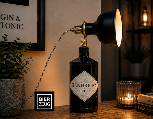 Hendricks Gin Vintage-Lampe | Handgemachte nachhaltige Tischlampe | Einzigartige Geschenkidee | Retro Deko-Licht | Upcycling Leuchte