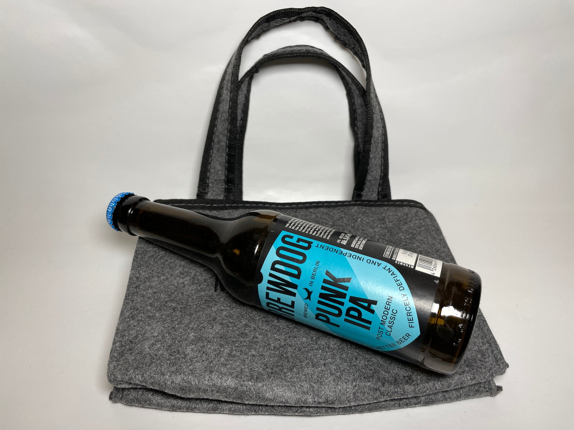 Flaschenträger “HopfenShopper” | Filz Männerhandtasche für 6 Bierflaschen | Sixpack Bierträger | Bierflaschenhalter | Vatertag Geschenk