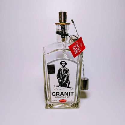 Gin Öllampe “Granit“ | Handgemachte Öllampe aus Granit Gin Flaschen | Upcycling | Handgefertigt | Individuell | Geschenk | Deko | H:24cm