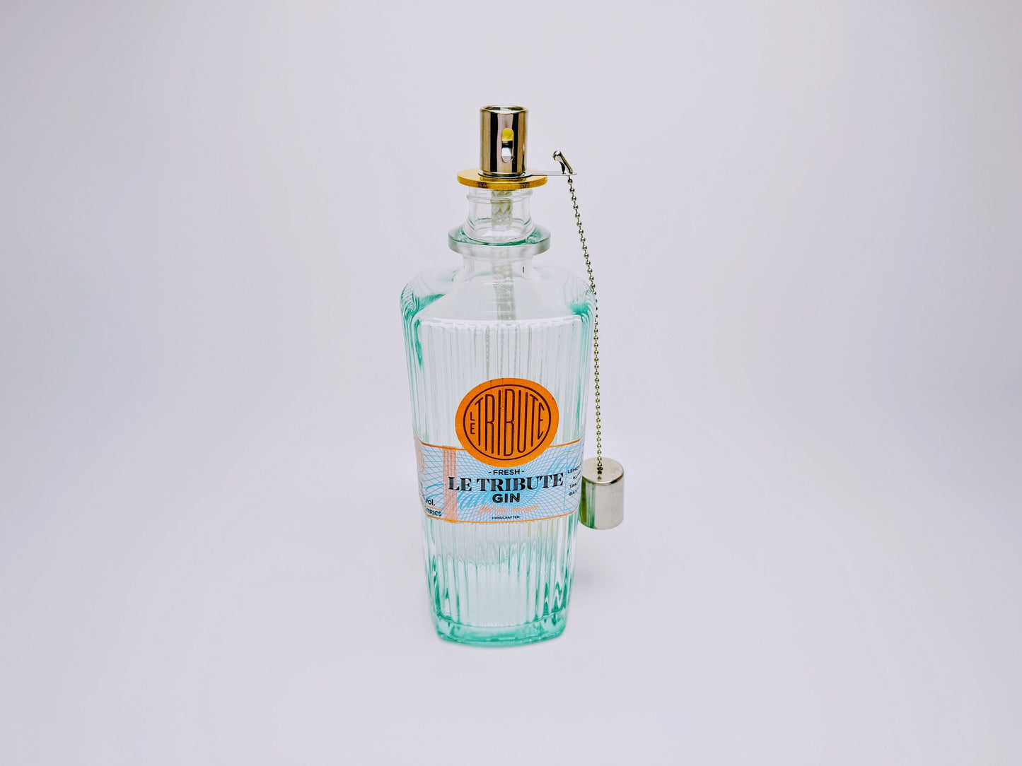 Gin Öllampe “Le Tribute“ | Handgemachte Öllampe aus Le Tribute Gin Flaschen | Upcycling | Handgefertigt | Individuell | Geschenk | Deko