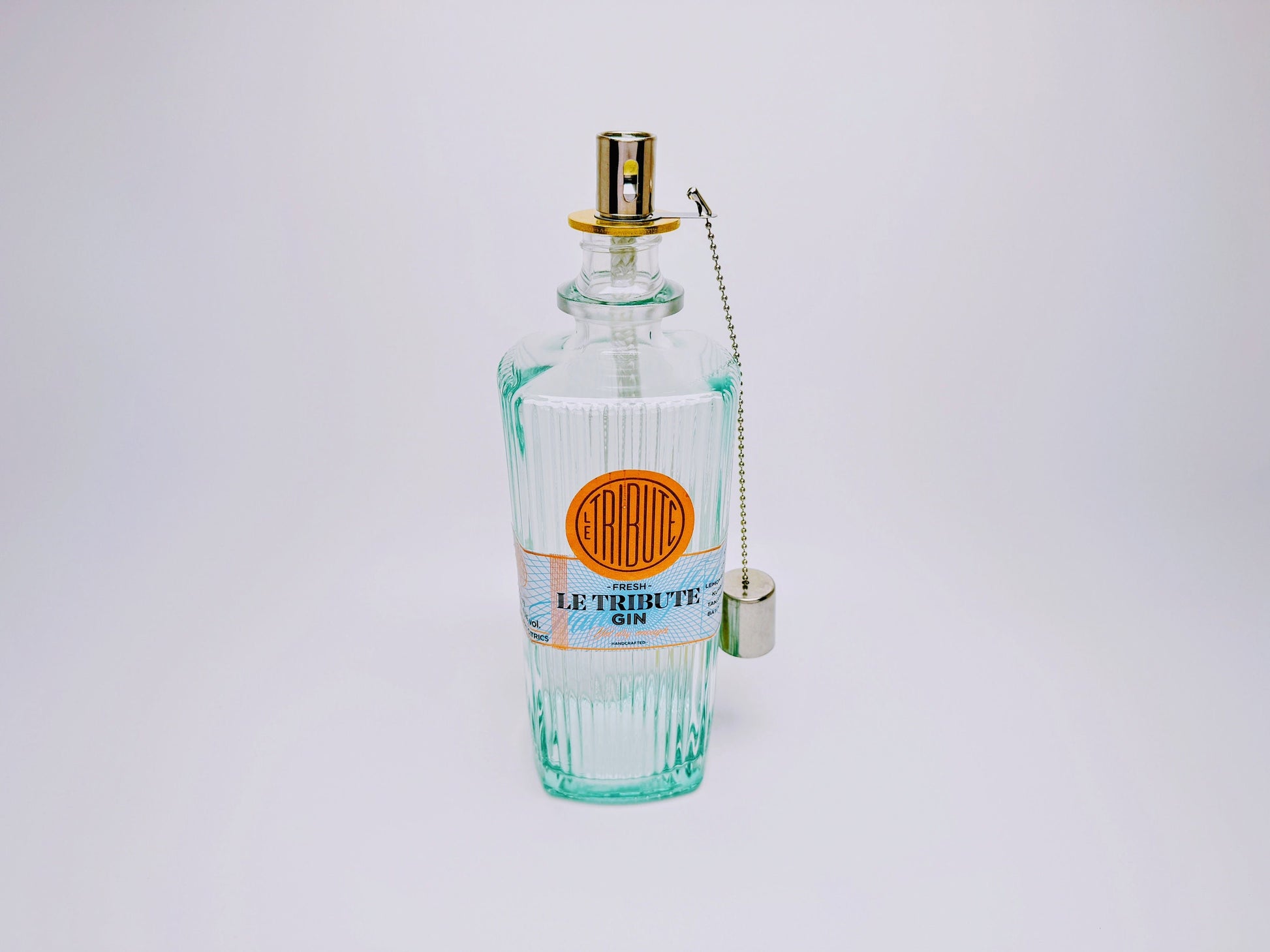 Gin Öllampe “Le Tribute“ | Handgemachte Öllampe aus Le Tribute Gin Flaschen | Upcycling | Handgefertigt | Individuell | Geschenk | Deko