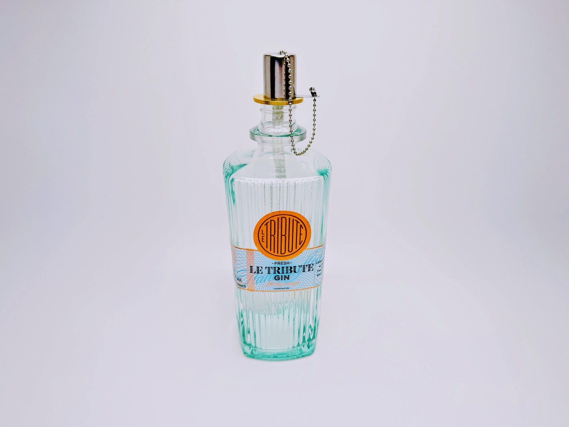 Gin Öllampe “Le Tribute“ | Handgemachte Öllampe aus Le Tribute Gin Flaschen | Upcycling | Handgefertigt | Individuell | Geschenk | Deko