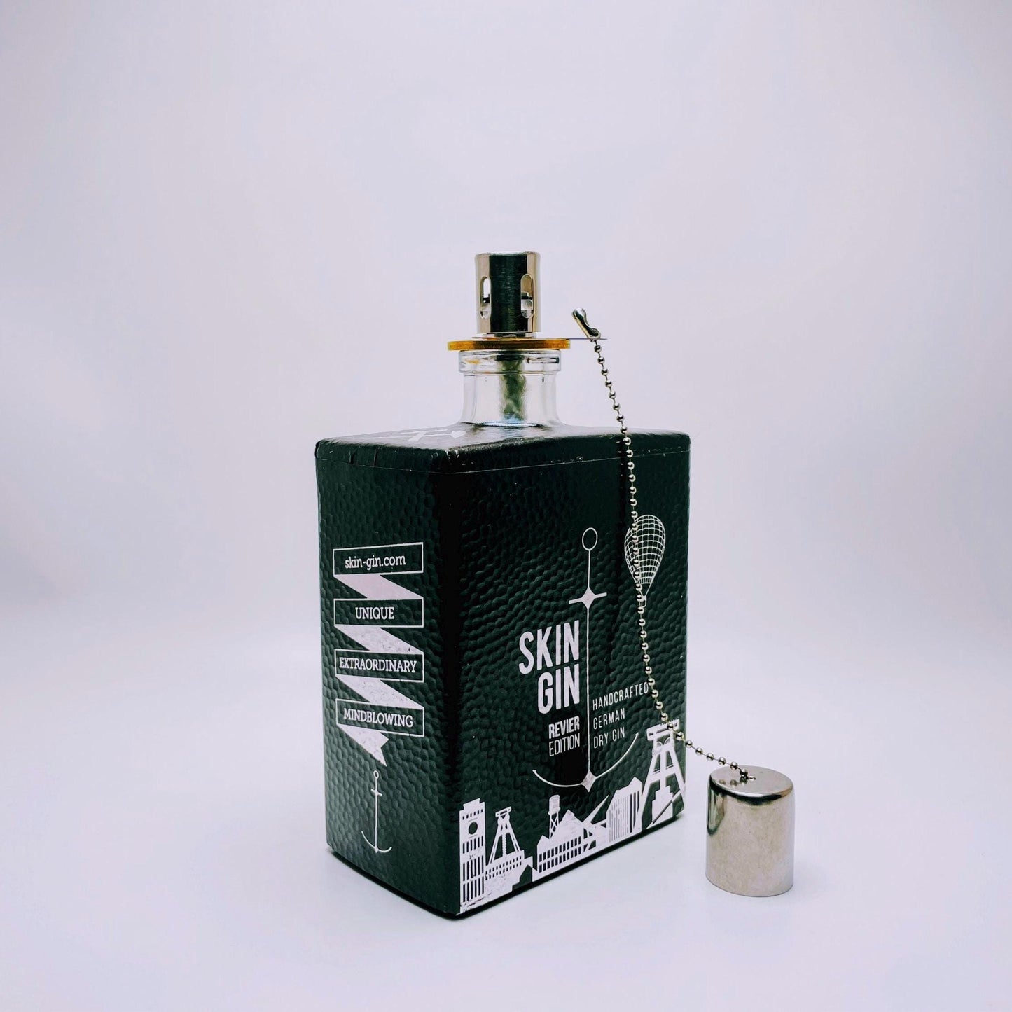 Gin Öllampe “Skin“ | Handgemachte Upcycling Lampe aus Gin Flasche | Vintage Deko | Individuell | Geschenkidee | Nachhaltig & Einzigartig