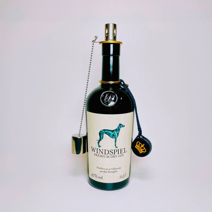 Gin Öllampe “Windspiel“ | Handgemachte Öllampe aus Windspiel Gin Flasche | Upcycling | Individuell | Geschenk | Windhund | Balkon | Deko