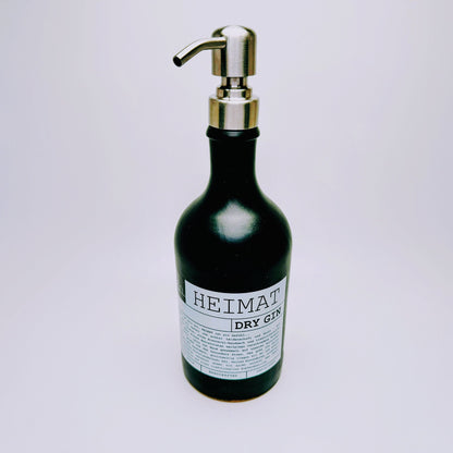Gin-Seifenspender “Heimat” | Upcycling Pumpspender aus Heimat Gin Flaschen | Nachfüllbar mit Seife, Spüli | Deko Bad Geschenk | 500ml
