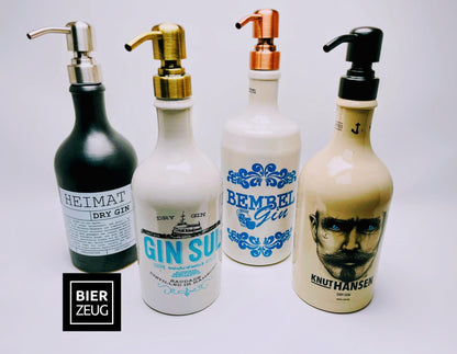 Gin-Seifenspender “Keramik“ | Upcycling Pumpspender aus Steingut-Flaschen | Nachfüllbar mit Seife, Lotion, Shampoo | Bad-Deko Geschenk-Idee