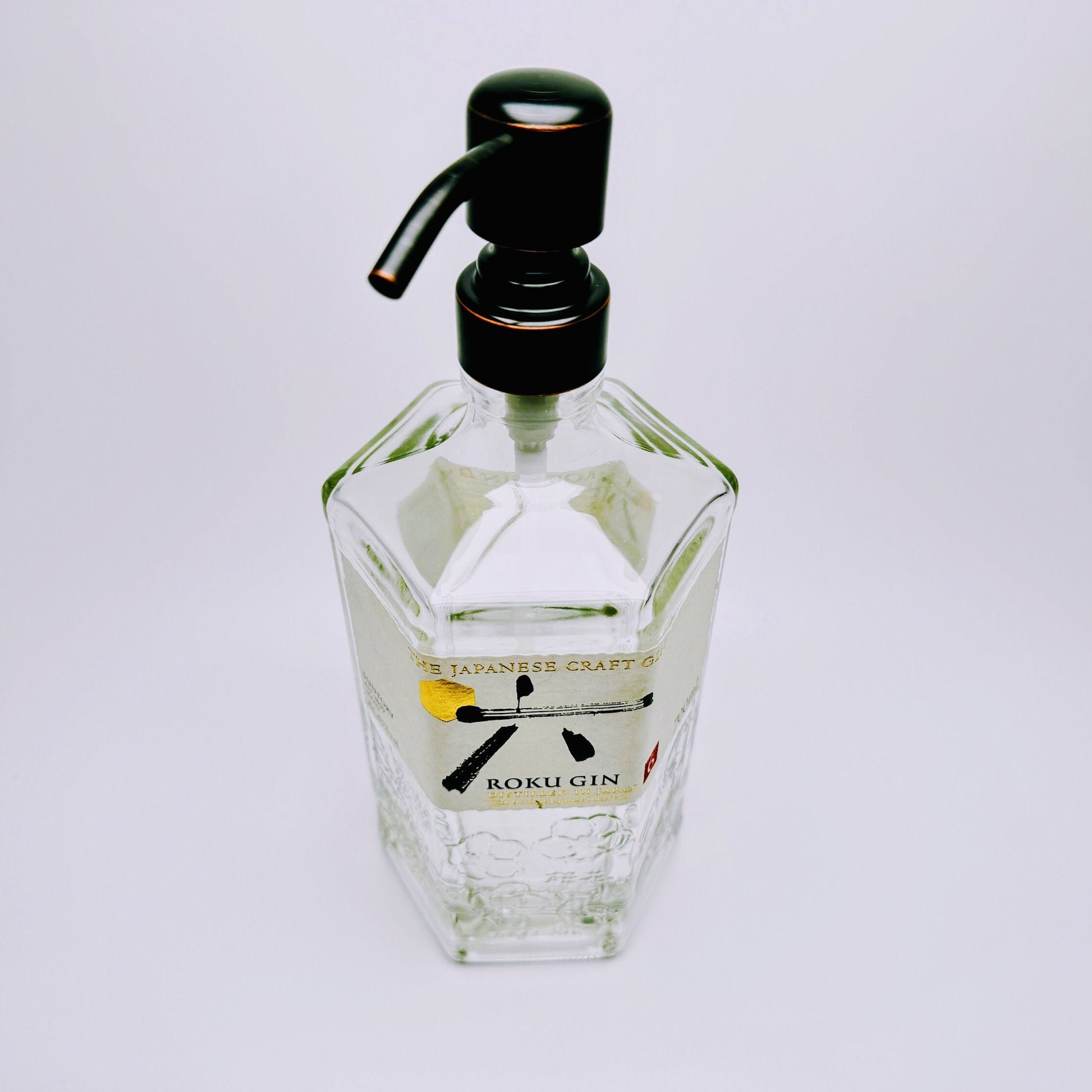 Gin-Seifenspender “Roku“ | Upcycling Pumpspender aus Roku Gin Flasche | Nachfüllbar mit Seife, Spüli, Lotion | Bad Deko | Geschenk Japan