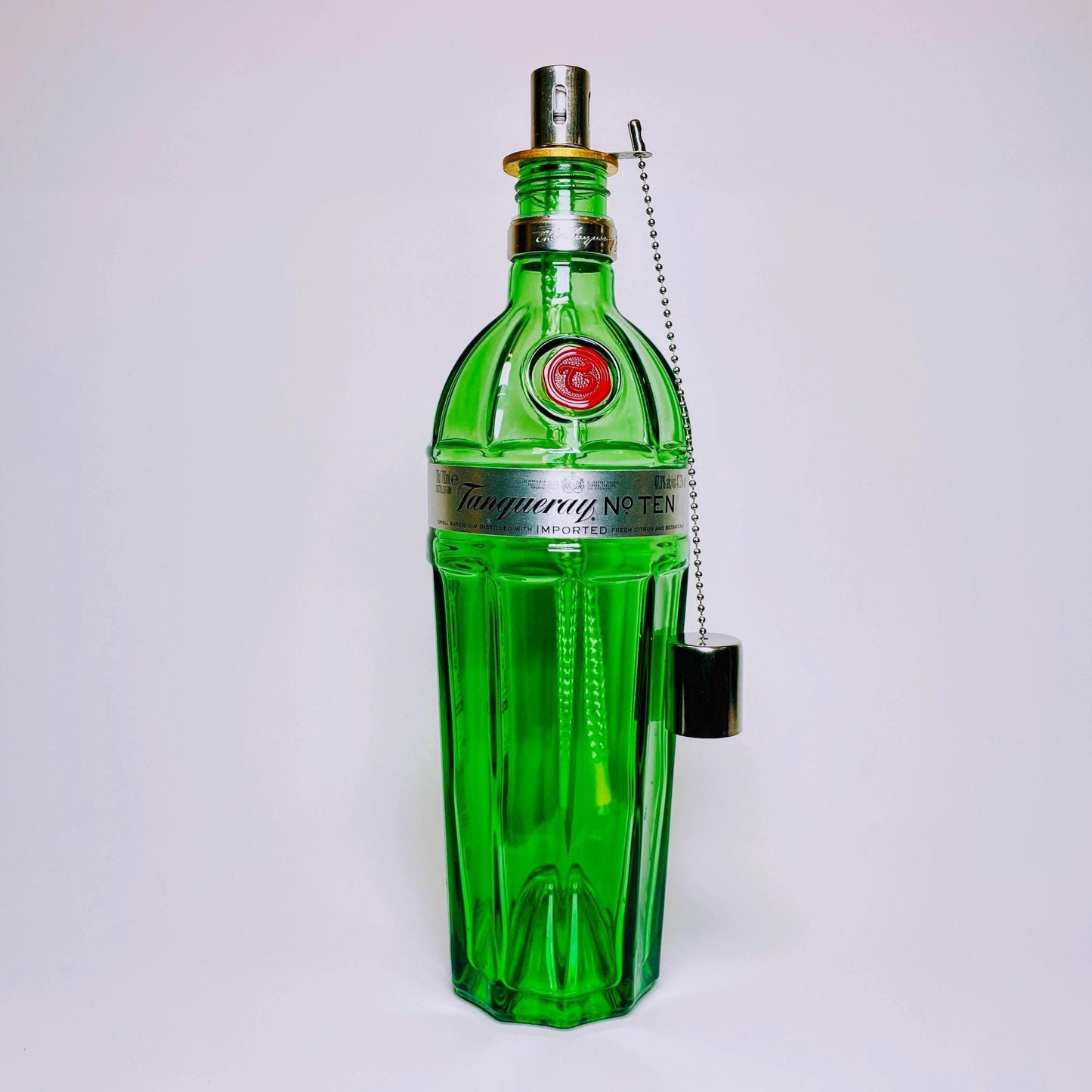 Gin Öllampe aus echter Ginflasche – Handgemachte Upcycling Lampe – Windlicht für Balkon & Garten Deko – Geschenkidee für Gin Liebhaber