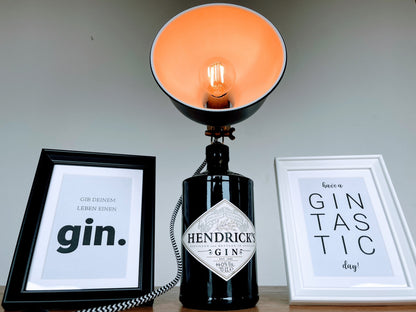 Hendricks Gin Vintage-Lampe | Handgemachte nachhaltige Tischlampe | Einzigartige Geschenkidee | Retro Deko-Licht | Upcycling Leuchte
