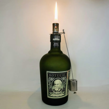 Rum-Öllampe ”Botucal” | Handgemachte Öllampe aus Botucal-Flaschen | Upcycling | Handgemacht | Individuell | Geschenk | Deko | H:23cm - 0,7l