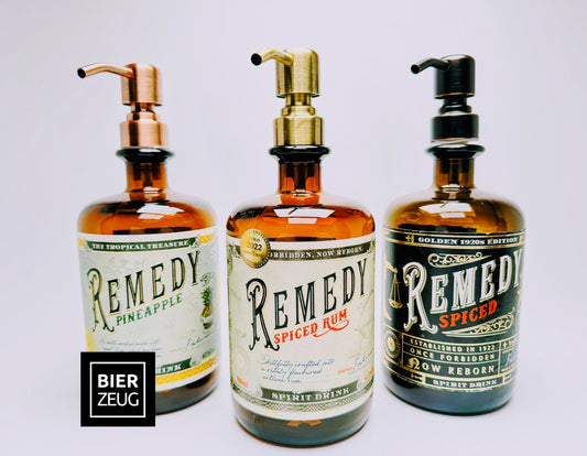 Rum Seifenspender ”Remedy Refresh” | Upcycling Pumpspender aus Remedy Rum Flasche | Nachfüllbar | Deko Bad | Karibik Geschenk | 700ml