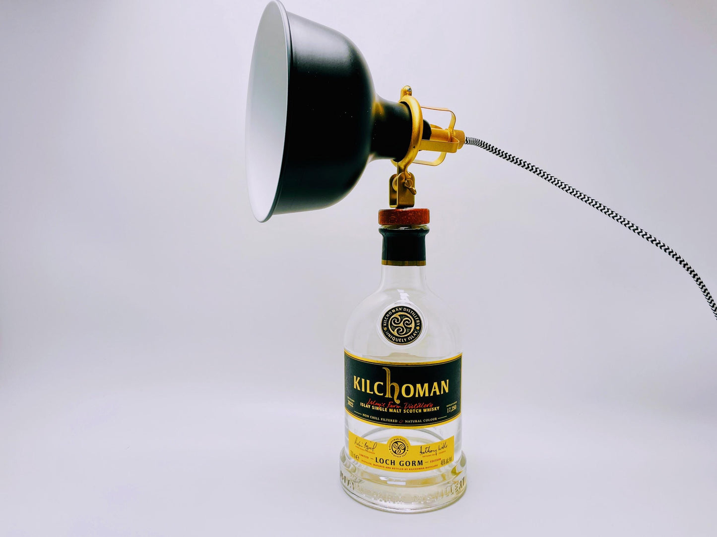 Whisky Tischlampen | Handgemachte Upcycling Lampe aus Whiskey Flaschen | Einzigartige Geschenkidee | Deko