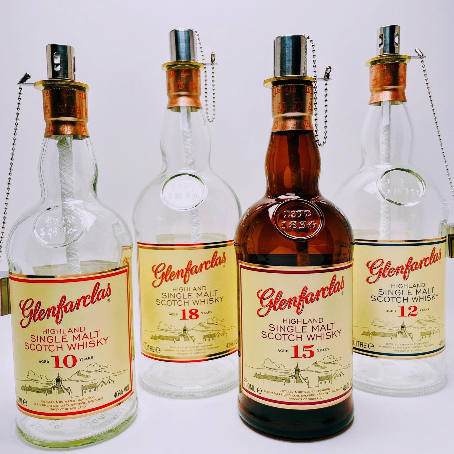 Whisky Öllampe aus echter Whiskyflasche – Handgemachte Upcycling Design Öllampe mit warmem Flammenlicht – Geschenkidee für Whisky Liebhaber