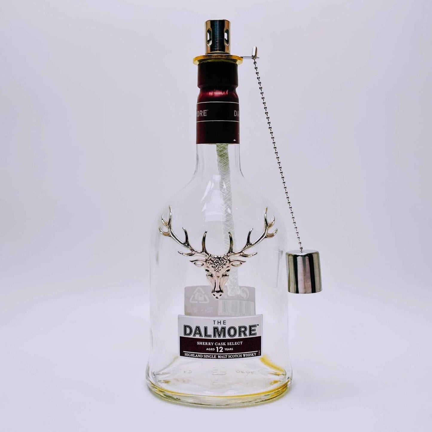 Whisky-Öllampe ”Highland Glow” | Handgefertigt aus recycelten Whiskeyflaschen | Vielseitiges Upcycling-Geschenk | Ideal für Balkon & Garten