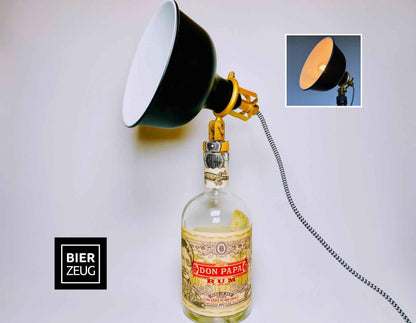 Don Papa Rum Lampe | Handgemachte Upcycling Tischlampe aus Don Papa Rum Flasche | Einzigartige Geschenkidee | Deko