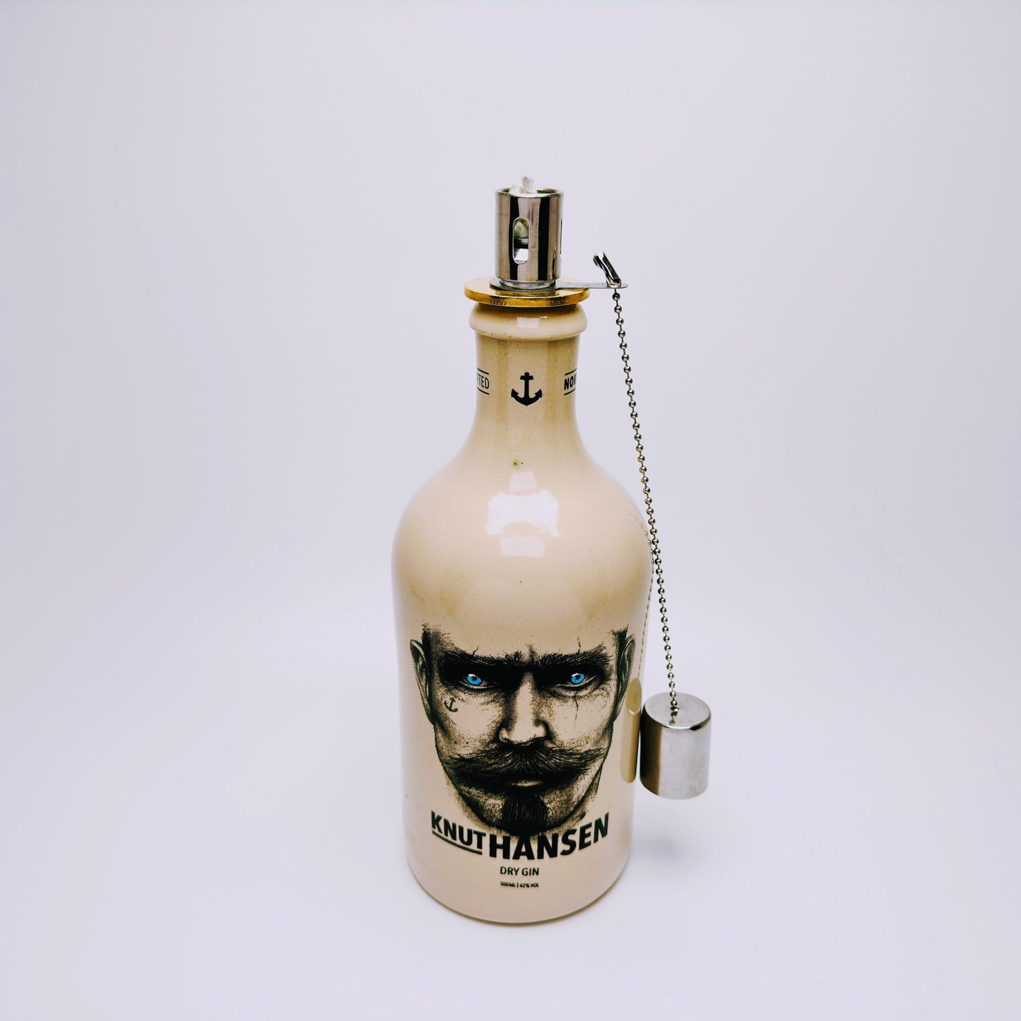 Gin oil lamp "Knut Hansen" | Handmade oil lamp from Knut Hansen bottles | Upcycling | Handcrafted | Individual | Gift | Decoration
