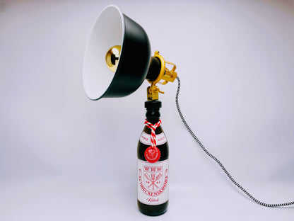 Kölsch-Lampe Kölsche Funzel - Handgemachte Tischlampe aus Bierflasche - Upcycling Deko-Leuchte - Perfektes Geschenk für Bier- und Köln-Fan