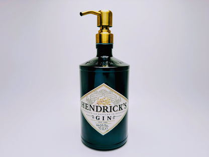 Gin-Seifenspender “Hendricks” | Upcycling Pumpspender aus Gin Hendricks Flasche | Nachfüllbar | Deko Bad | Geschenk Schottland | 700ml