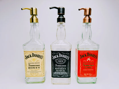 Whisky soap dispenser “Jacky” | Upcycling pump dispenser from Jack Daniels bottles | Refillable with soap, dishwashing liquid, beard oil | Bathroom decoration gift