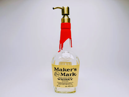 Whisky soap dispenser “Mark” | Upcycling pump dispenser from Maker's Mark bottles | Refillable with soap | Bathroom decoration | Gift | H:28cm