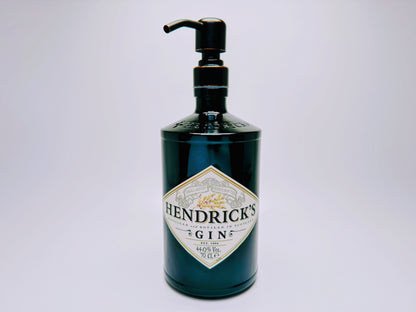 Gin soap dispenser “Hendricks” | Upcycling pump dispenser from Gin Hendricks bottle | Refillable | Bathroom decoration | Gift Scotland | 700ml