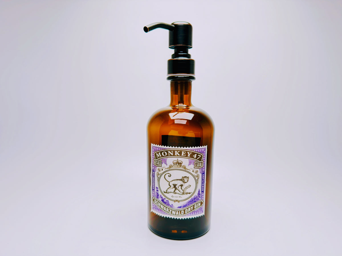 Gin-Seifenspender “Monkey 47“ | Upcycling Pumpspender aus Monkey47 Gin Flasche | Nachfüllbar mit Seife | Bad Deko | Geschenk Schwarzwald