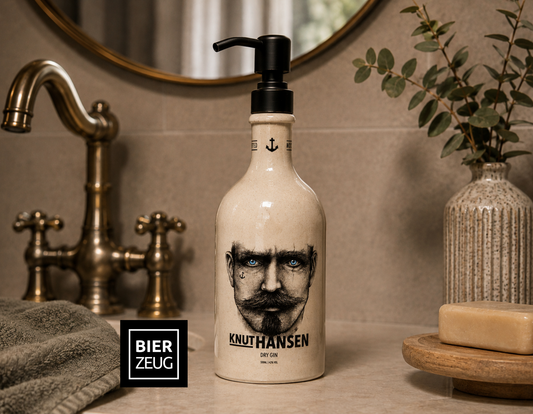 Gin-Seifenspender “Knut“ | Upcycling Pumpspender aus Original Knut Hansen Gin-Flasche | Nachfüllbar mit Seife | Bad-Deko | Geschenk Hamburg