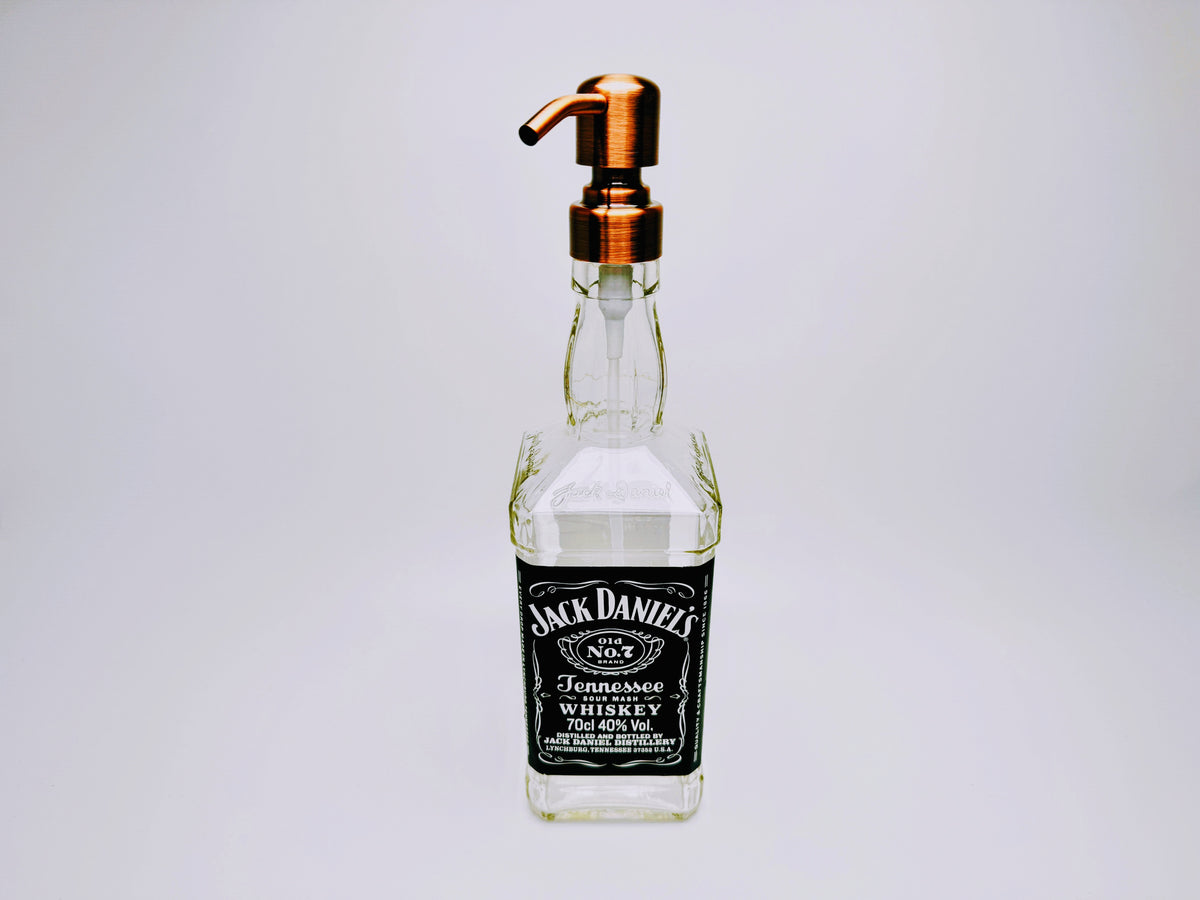 Whisky soap dispenser “Jacky” | Upcycling pump dispenser from Jack Daniels bottles | Refillable with soap, dishwashing liquid, beard oil | Bathroom decoration gift