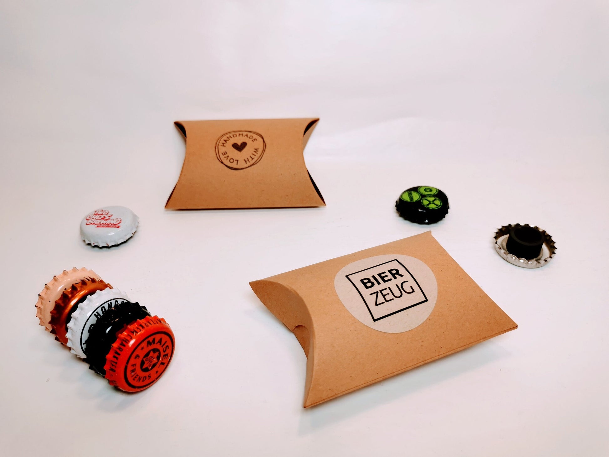 Kronkorken-Magnete für Kühlschrank & Pinnwand - Handgemacht - Upcycling - 5er Geschenk-Set | Craftbeer, Kölsch, Astra, Corona Kronkorken