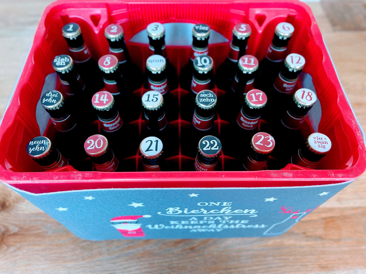 Bierkasten-Adventskalender - 25-teilig - Bier-Adventskalender aus Filz zum Selbermachen | Für 24 Bier-Flaschen 0,33-0,5l