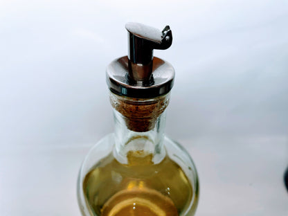 Essig- & Ölspender in Gin-Flaschen - 500-700ml - Mit Edelstahl Spender und Naturkork - Gin Geschenk Upcycling - Küche Haushalt
