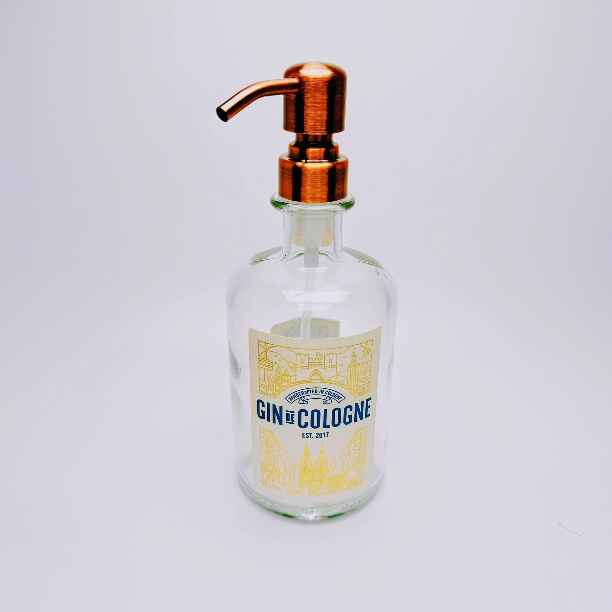 Gin-Seifenspender "Gin de Cologne" | Upcycling Pumpspender aus Gin Cologne Flaschen | Nachfüllbar mit Seife etc. | Bad Deko | Geschenk Köln