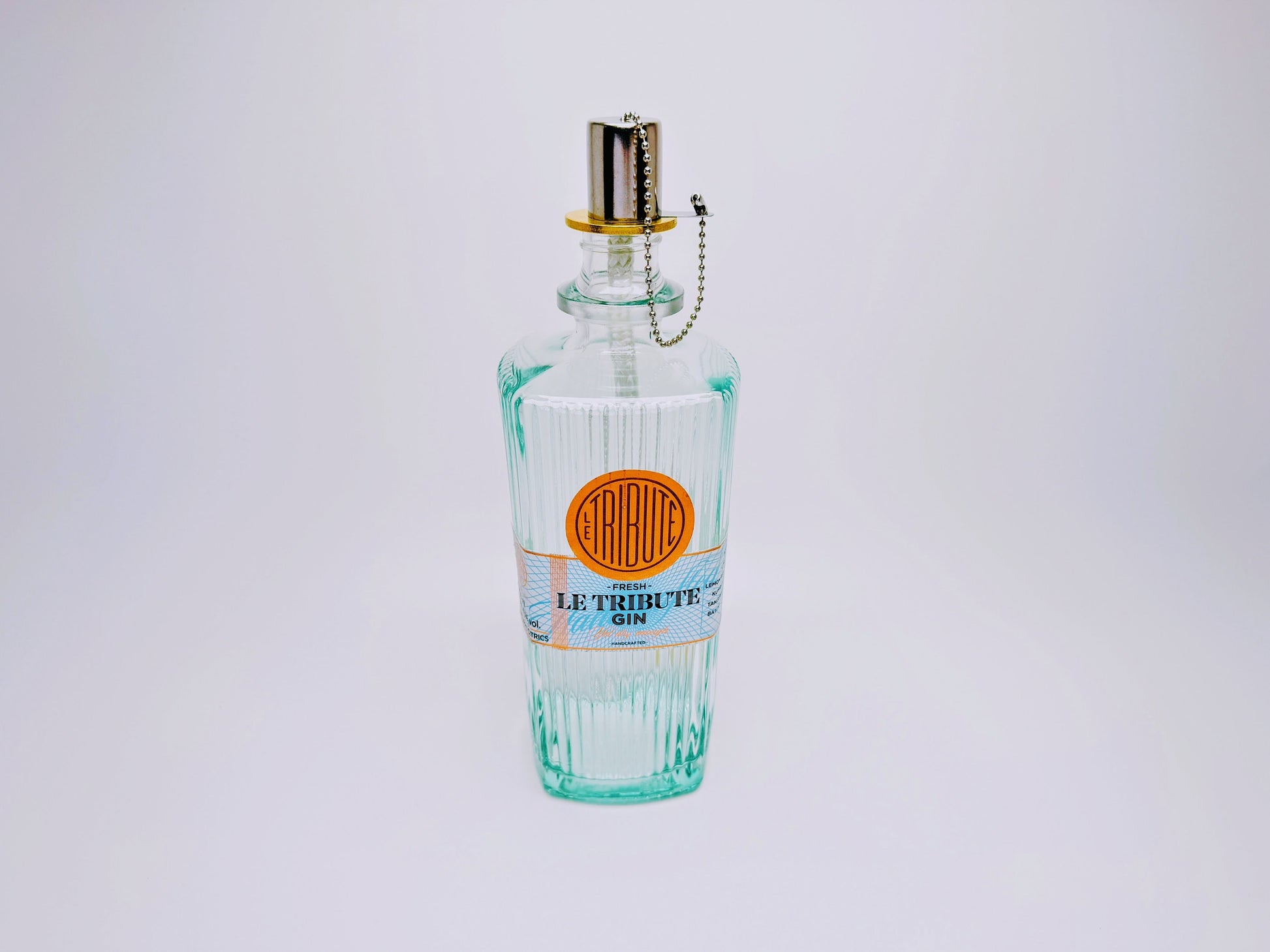 Gin Öllampe "Le Tribute" | Handgemachte Öllampe aus Le Tribute Gin Flaschen | Upcycling | Handgefertigt | Individuell | Geschenk | Deko