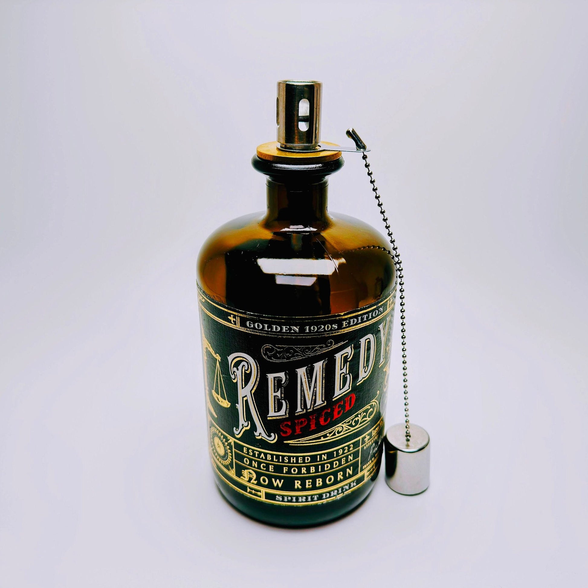 Rum-Öllampe "Remedy" | Handgemachte Öllampe aus Remedy Rum-Flaschen | Upcycling | Handgemacht | Individuell | Geschenk | Deko | H: 21cm