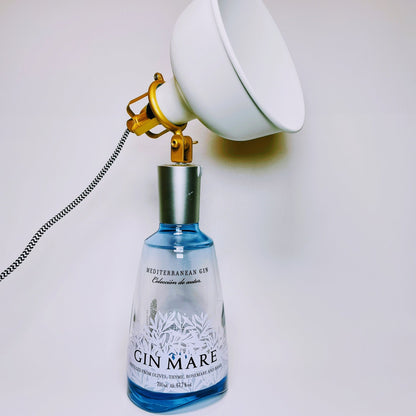 Gin Mare Vintage-Lampe | Handgemachte nachhaltige Tischlampe aus Gin Mare | Einzigartige Geschenkidee | Deko-Licht | Upcycling Leuchte