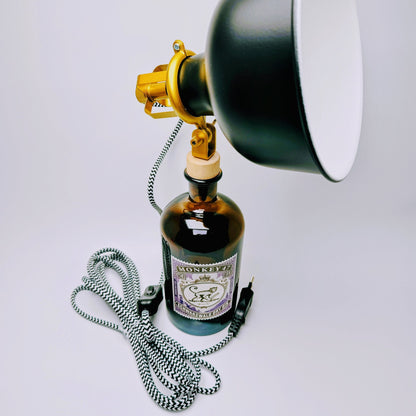 Monkey47 Gin Vintage-Lampe | Handgemachte nachhaltige Tischlampe aus Monkey 47 Gin | Einzigartige Geschenkidee | Deko-Licht | Upcycling