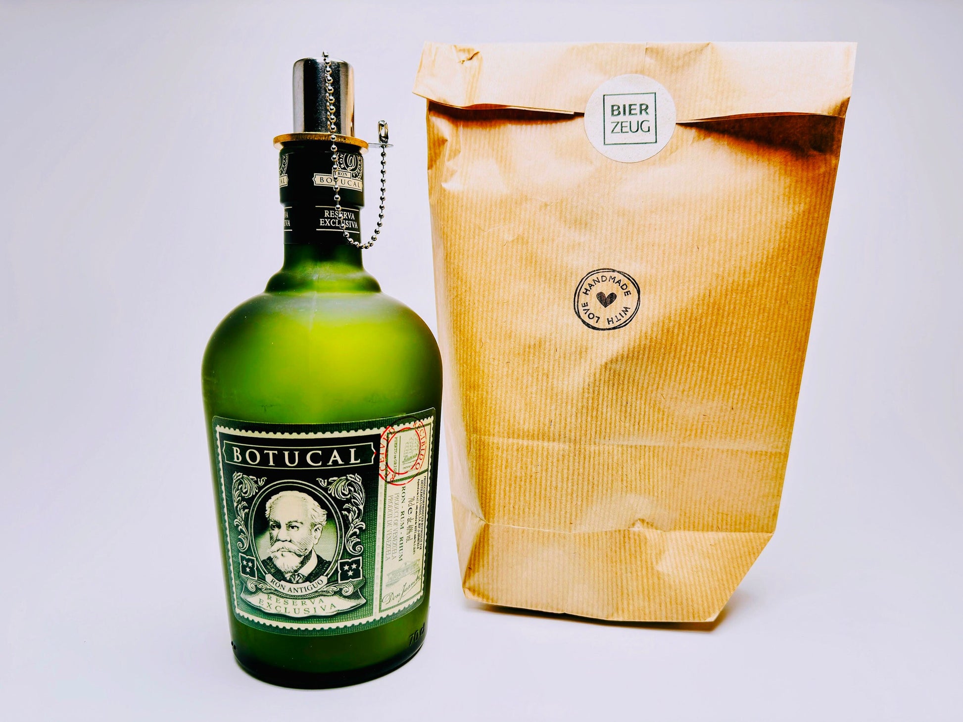 Rum-Öllampe "Botucal" | Handgemachte Öllampe aus Botucal-Flaschen | Upcycling | Handgemacht | Individuell | Geschenk | Deko | H:23cm - 0,7l