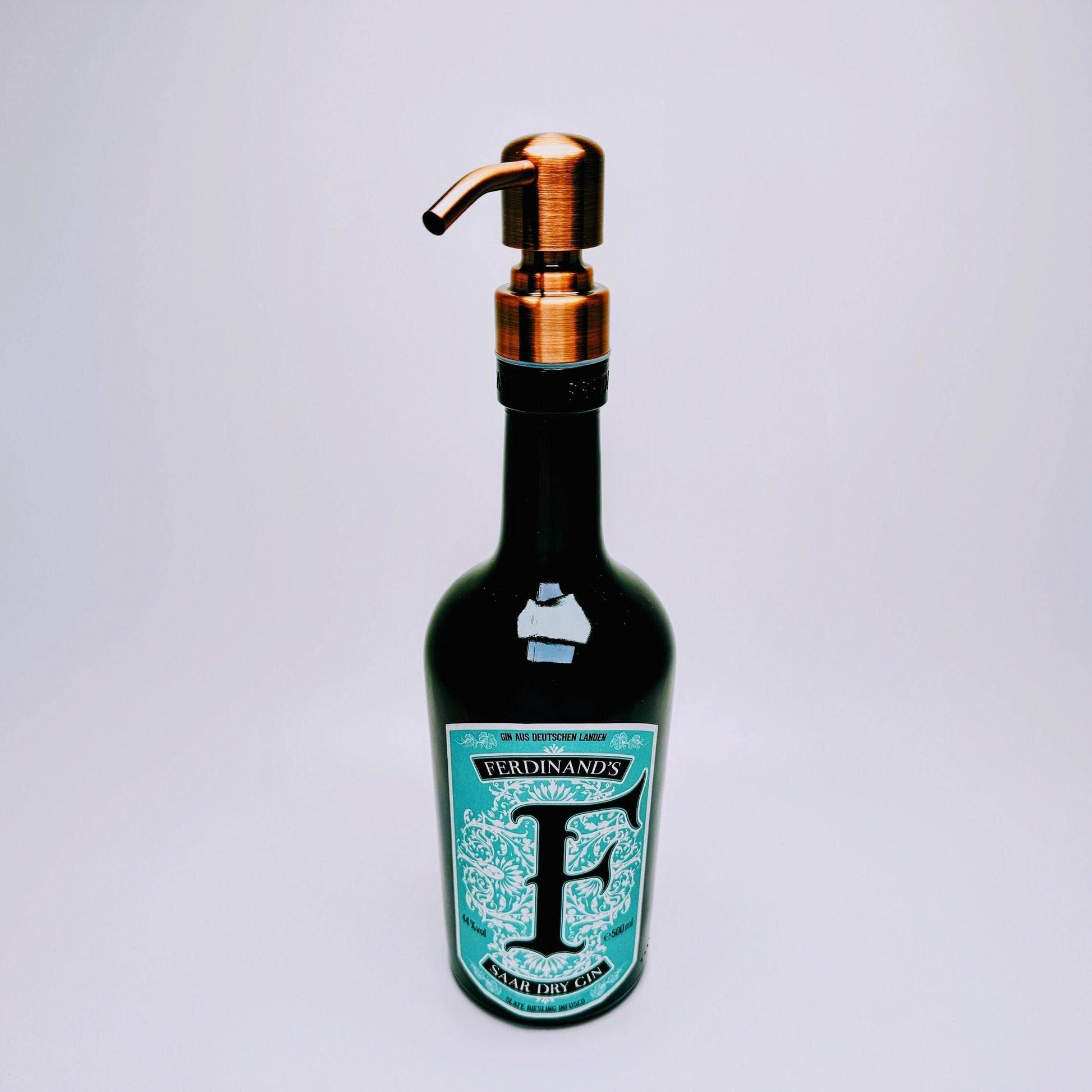 Gin-Seifenspender "Ferdinand" | Upcycling Pumpspender aus Ferdinands Gin Flasche | Nachfüllbar mit Seife | Bad Deko | Geschenk Mosel