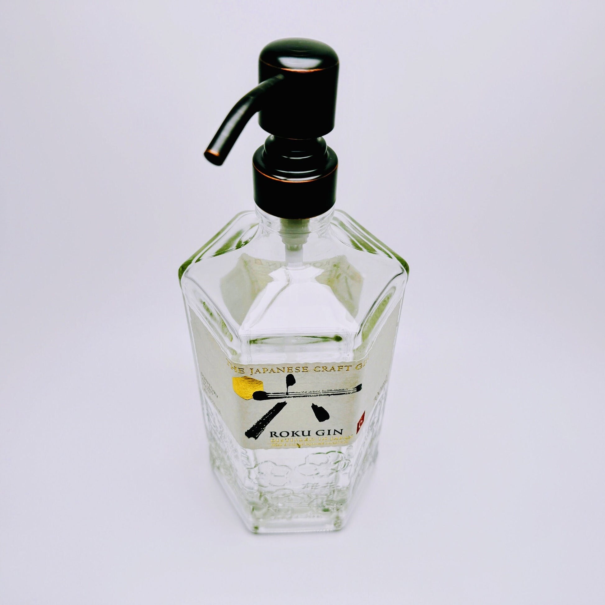 Gin-Seifenspender "Roku" | Upcycling Pumpspender aus Roku Gin Flasche | Nachfüllbar mit Seife, Spüli, Lotion | Bad Deko | Geschenk Japan