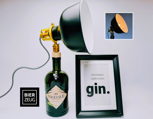 Needle Gin Vintage-Lampe | Handgemachte nachhaltige Tischlampe aus Needle Gin | Einzigartige Geschenkidee | Deko-Licht | Upcycling Leuchte